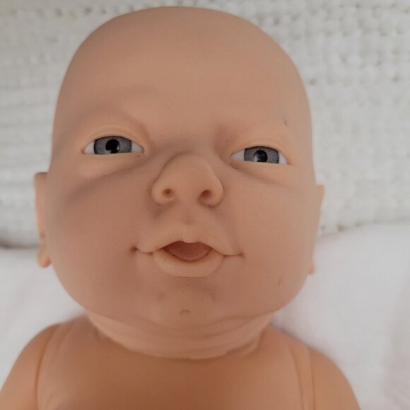 Vtg Cititoy Baby Doll Hong Kong 1985 diaper lifelike blue eyes moveable limbs - Picture 3 of 14